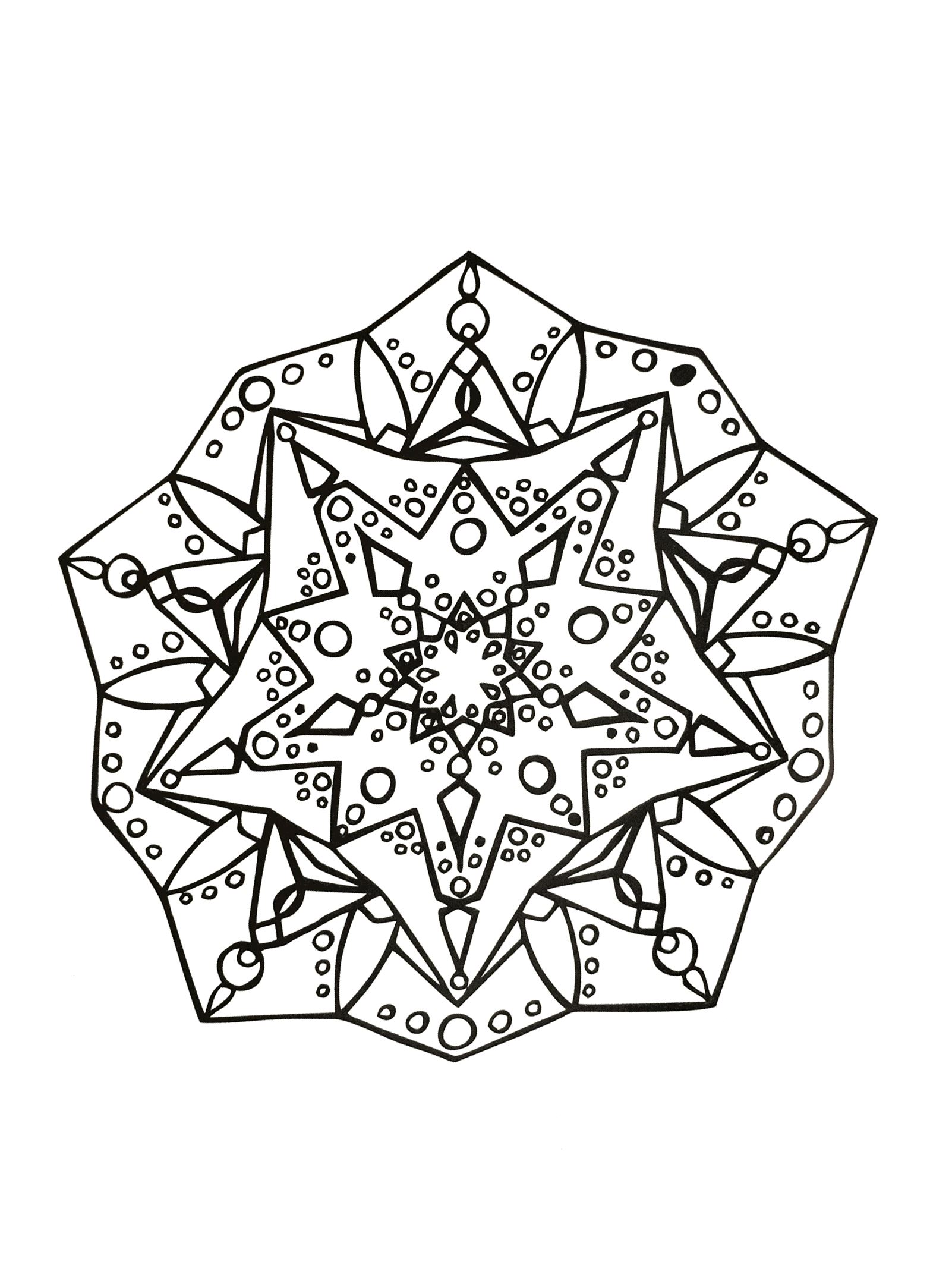 Si vous êtes prêt à passer de longues minutes de relaxation, préparez vous à colorier ce Mandala assez complexes ... Vous pourrez utiliser de nombreuses couleurs si vous le souhaitez.